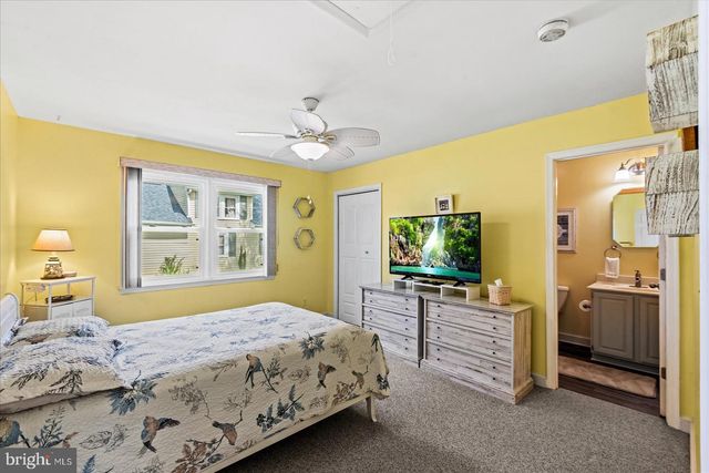 121 11TH ST S, Colonial Beach, VA 22443