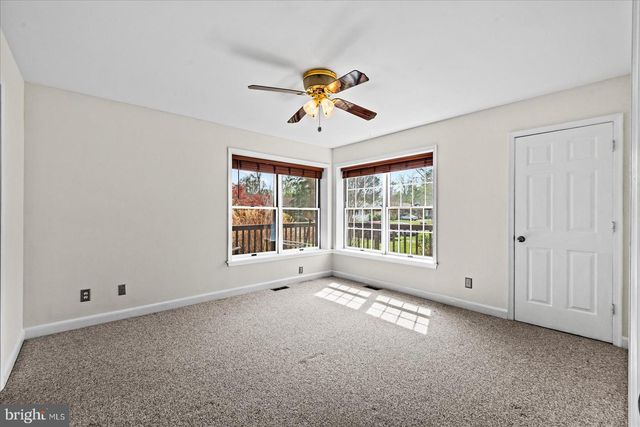 121 11TH ST S, Colonial Beach, VA 22443