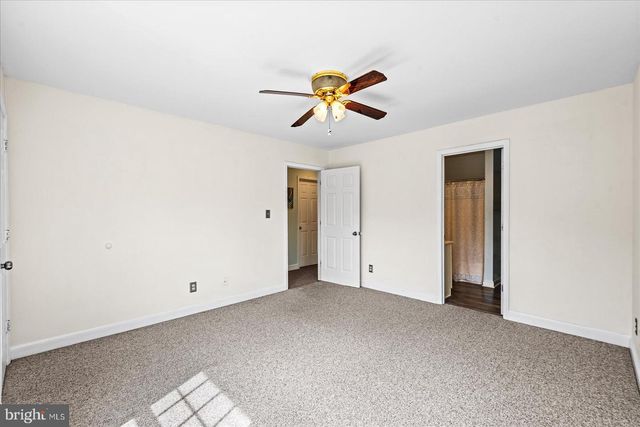 121 11TH ST S, Colonial Beach, VA 22443