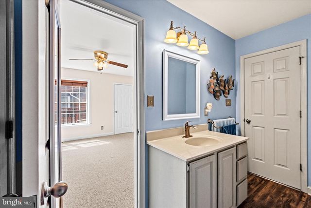 121 11TH ST S, Colonial Beach, VA 22443