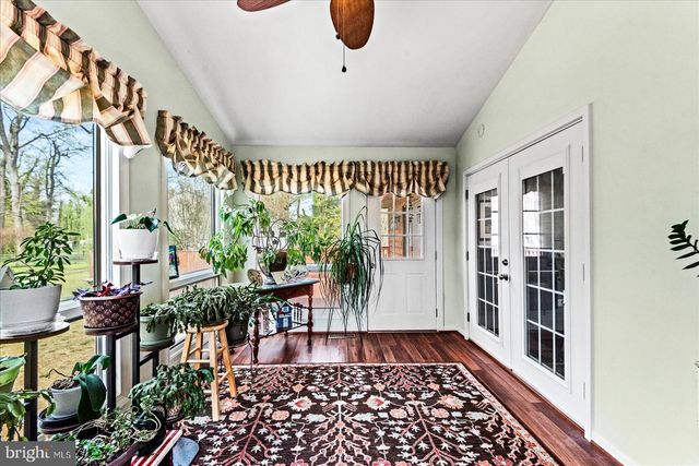 121 11TH ST S, Colonial Beach, VA 22443
