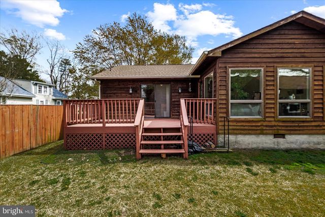 121 11TH ST S, Colonial Beach, VA 22443