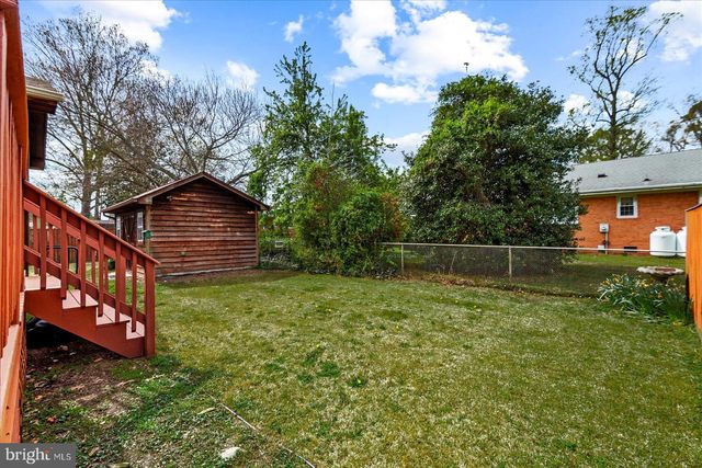 121 11TH ST S, Colonial Beach, VA 22443
