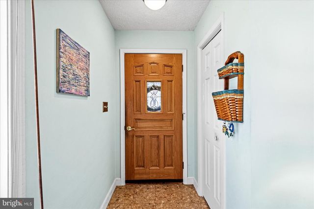 121 11TH ST S, Colonial Beach, VA 22443