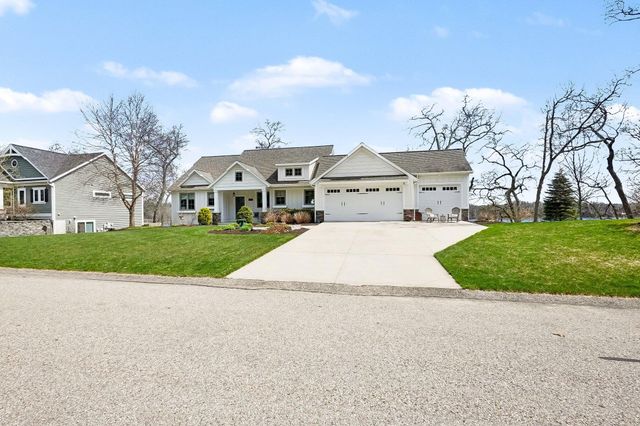 4950 S Ojibwe, Newaygo, MI 49337