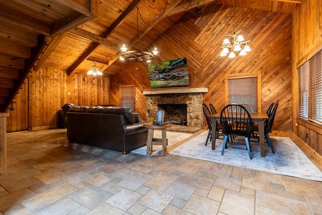 131 Ralph Hickey Road, Chatsworth, GA 30705