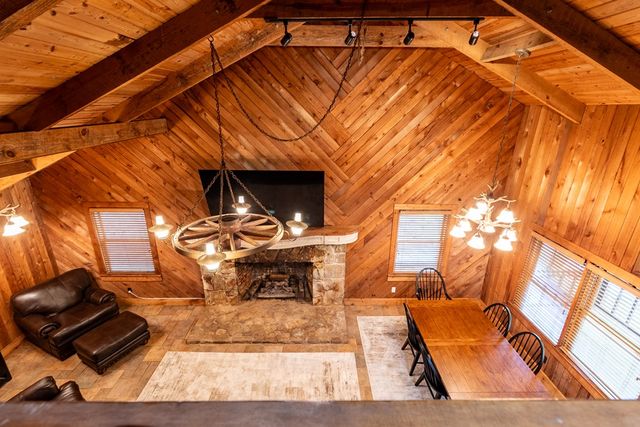 131 Ralph Hickey Road, Chatsworth, GA 30705