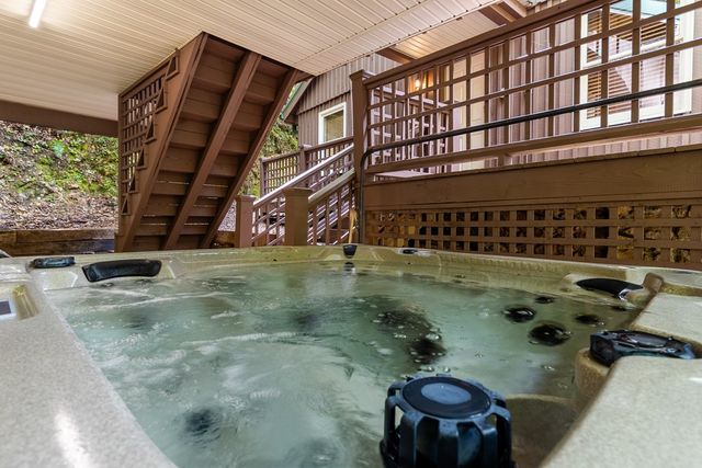 131 Ralph Hickey Road, Chatsworth, GA 30705