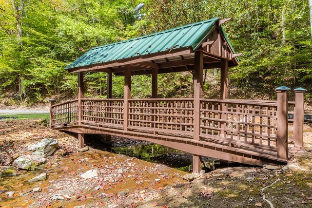 131 Ralph Hickey Road, Chatsworth, GA 30705