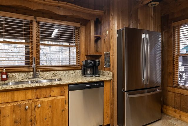 131 Ralph Hickey Road, Chatsworth, GA 30705