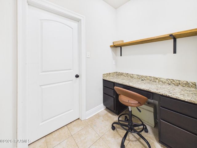 108 Margaret Lucia Drive, Maurice, LA 70555