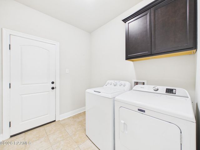 108 Margaret Lucia Drive, Maurice, LA 70555