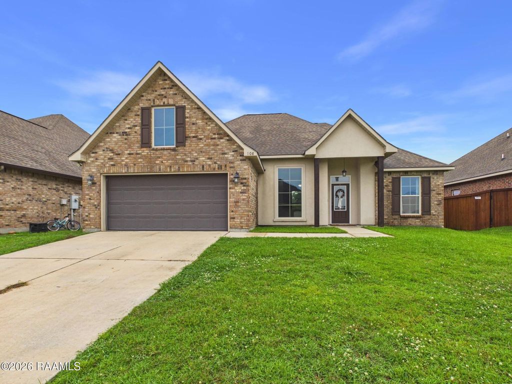 108 Margaret Lucia Drive, Maurice, LA 70555