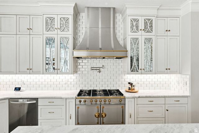 1552 N PROSPECT LN, Alpine, UT 84004