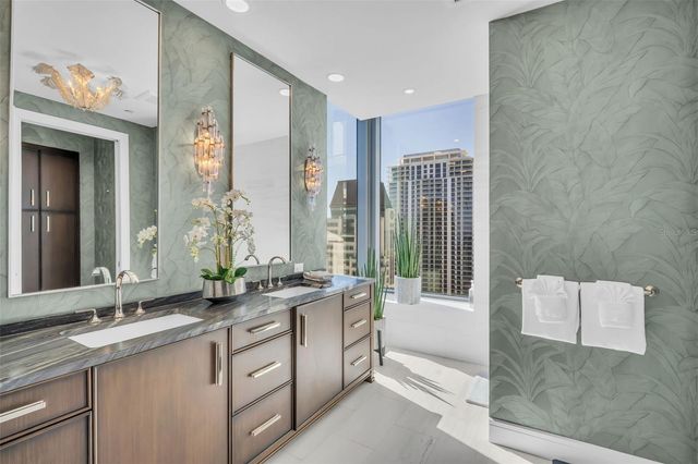 100 1ST AVENUE N 3001, St Petersburg, FL 33701