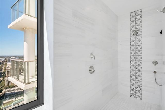 100 1ST AVENUE N 3001, St Petersburg, FL 33701