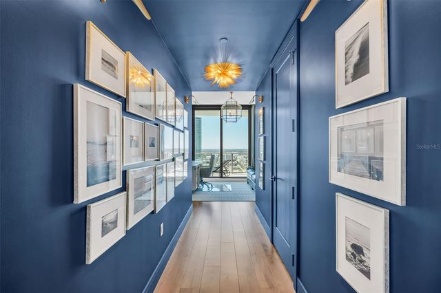 100 1ST AVENUE N 3001, St Petersburg, FL 33701