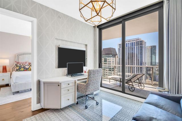 100 1ST AVENUE N 3001, St Petersburg, FL 33701