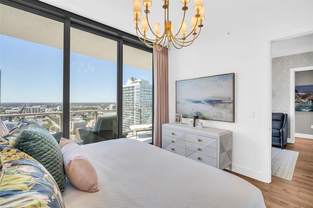 100 1ST AVENUE N 3001, St Petersburg, FL 33701