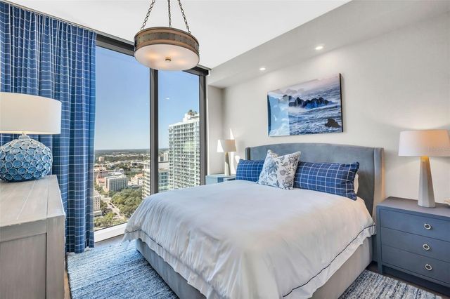 100 1ST AVENUE N 3001, St Petersburg, FL 33701