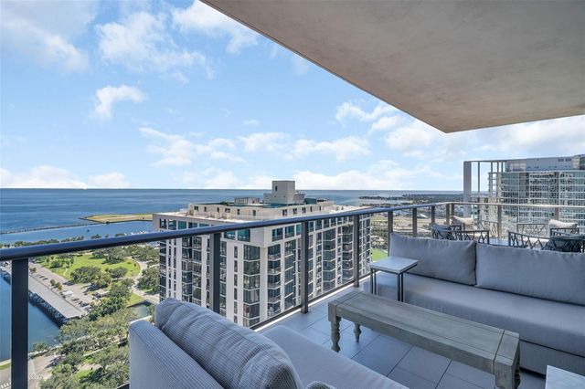 100 1ST AVENUE N 3001, St Petersburg, FL 33701