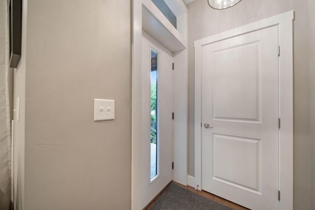 62 Sherman Avenue, Columbus, OH 43205