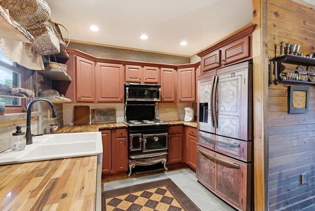 7937 Wilderness Way, Ooltewah, TN 37363