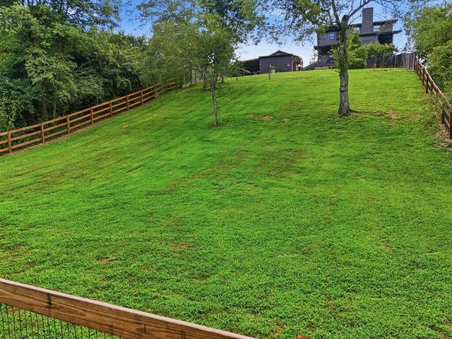 7937 Wilderness Way, Ooltewah, TN 37363