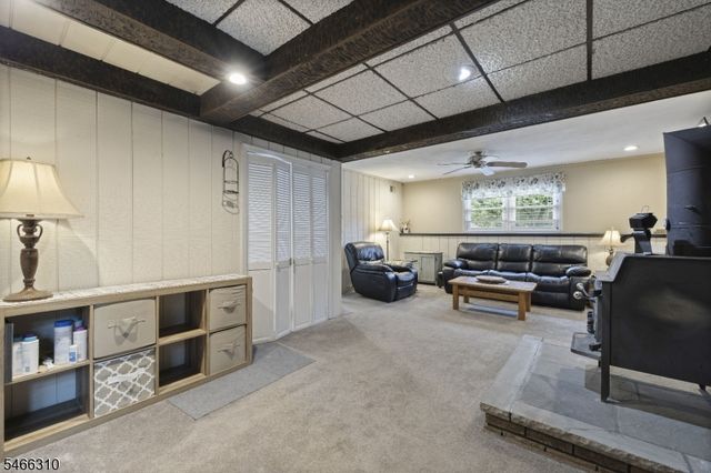 11 Vlietstra Dr, Vernon Twp., NJ 07418