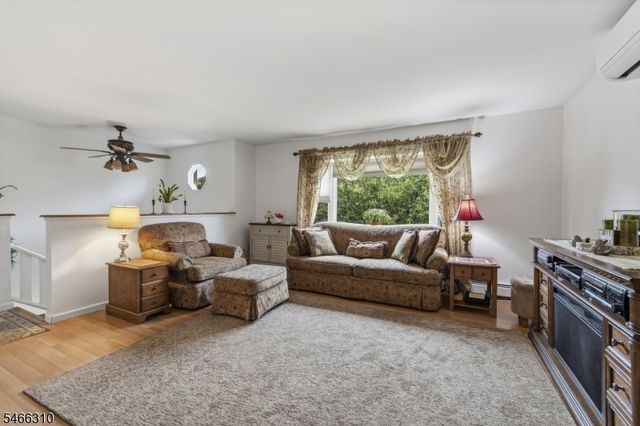11 Vlietstra Dr, Vernon Twp., NJ 07418