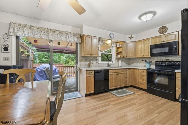 11 Vlietstra Dr, Vernon Twp., NJ 07418