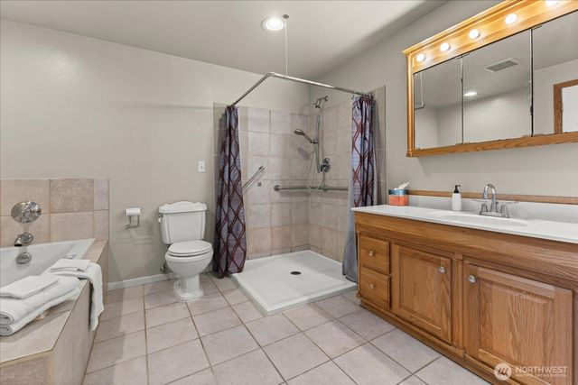 6210 72nd Street NE, Marysville, WA 98270