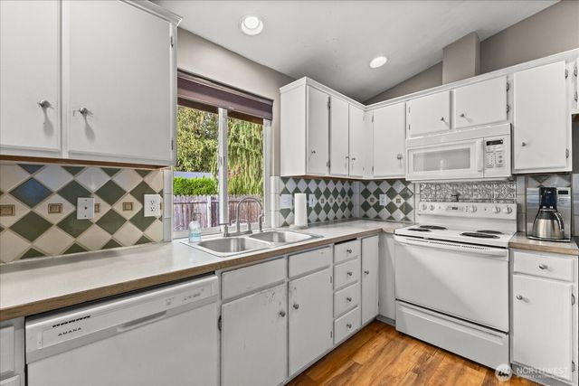 6210 72nd Street NE, Marysville, WA 98270