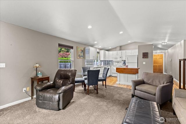 6210 72nd Street NE, Marysville, WA 98270