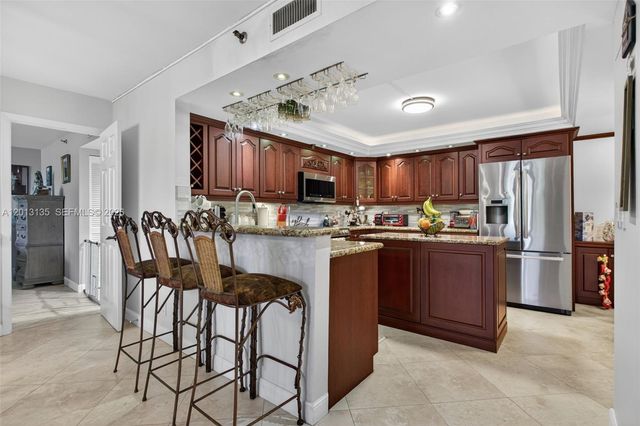 2900 NE 14th St Causeway 304, Pompano Beach, FL 33062