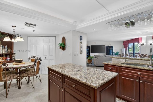 2900 NE 14th St Causeway 304, Pompano Beach, FL 33062