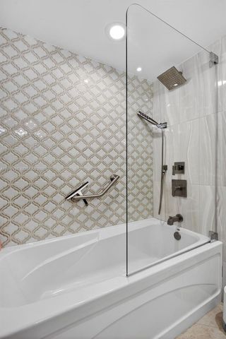 2900 NE 14th St Causeway 304, Pompano Beach, FL 33062