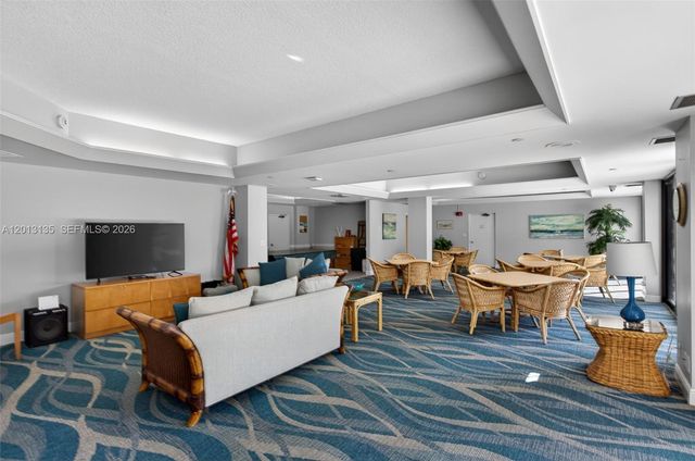 2900 NE 14th St Causeway 304, Pompano Beach, FL 33062