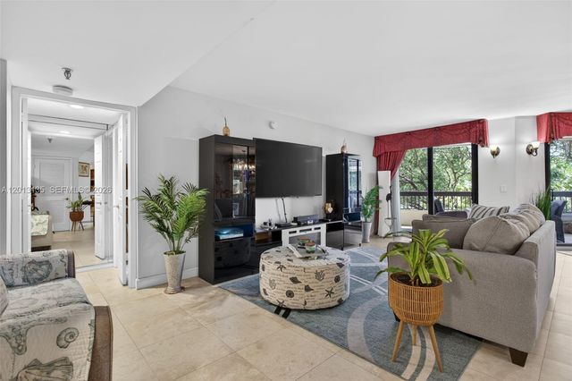 2900 NE 14th St Causeway 304, Pompano Beach, FL 33062