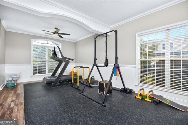 211 White Columns Drive, Kathleen, GA 31047