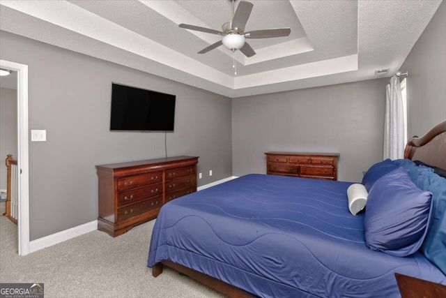 211 White Columns Drive, Kathleen, GA 31047