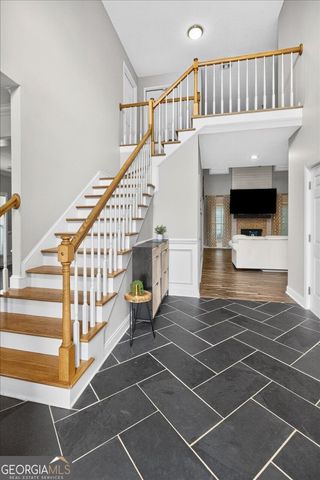 211 White Columns Drive, Kathleen, GA 31047