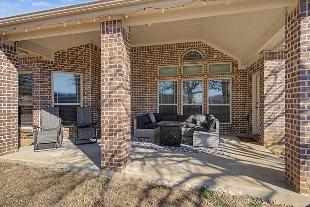 3409 Florence Drive, Corinth, TX 76210