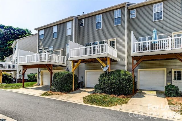 19030 Natalie Michelle Lane, Cornelius, NC 28031