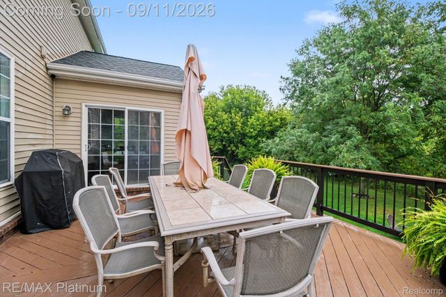 57275 Waterway Court, Lyon Charter Township, MI 48165