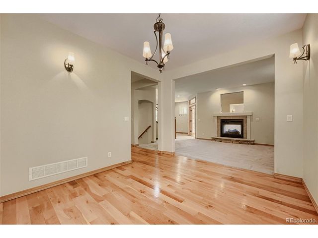 1820 Great Western Dr, Longmont, CO 80501