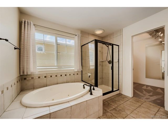 1820 Great Western Dr, Longmont, CO 80501