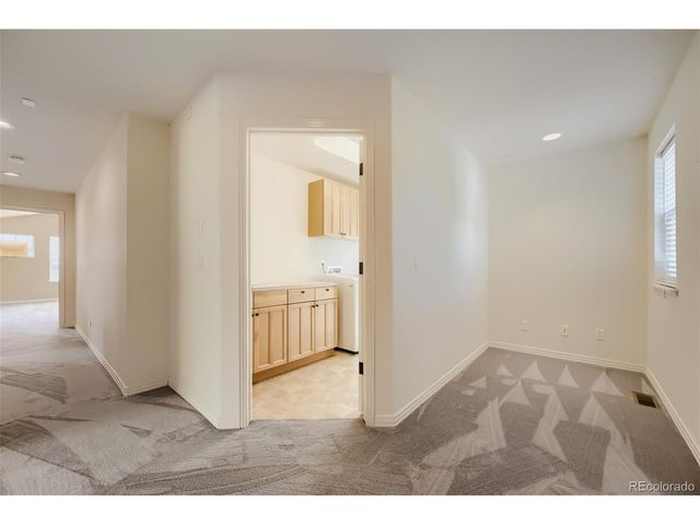1820 Great Western Dr, Longmont, CO 80501