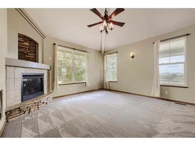 1820 Great Western Dr, Longmont, CO 80501
