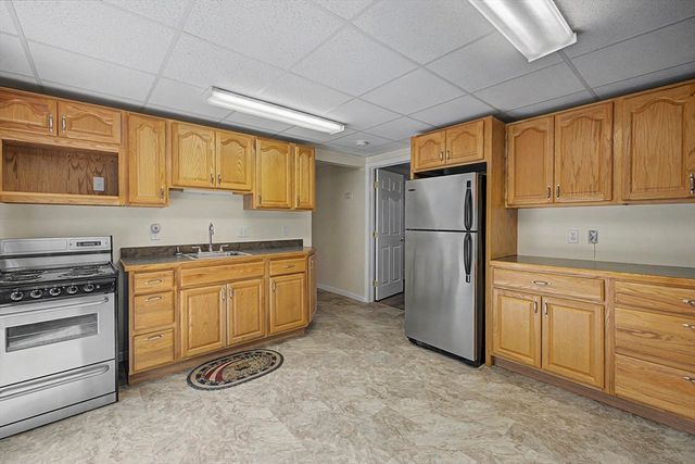 92 Alvord Street, South Hadley, MA 01075
